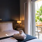 Aura 1 Apartment Kalamata