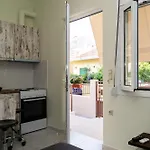 Apartment Aura 1