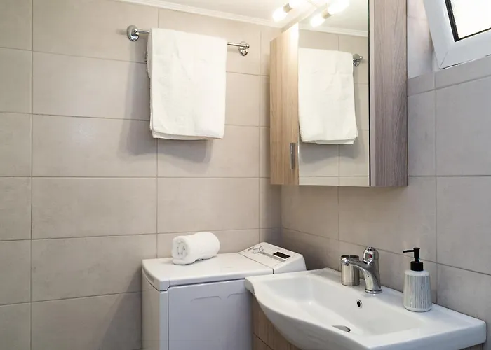 Aura 1 * 卡拉马塔