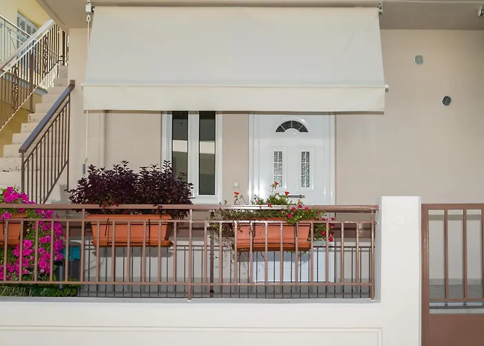 Aura 1 Apartman Kalamáta